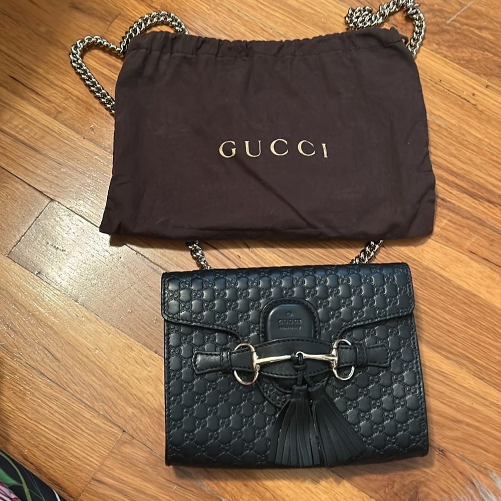 Authentic black Gucci microguccissima leather Emily chain crossbody bag - Picture 10 of 11